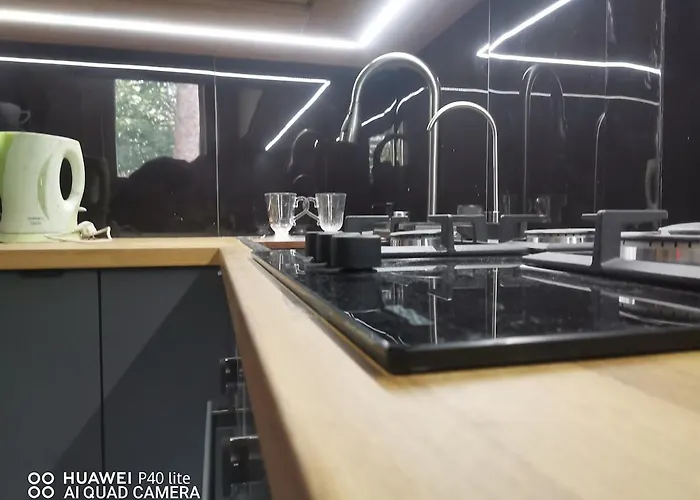 Niesamowita Nowoczensa Kawalerka W Centrum Kmicica Otwock